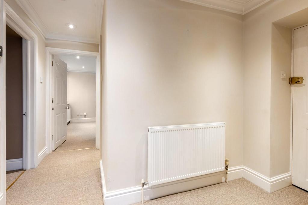 Entrance Hall.jpg