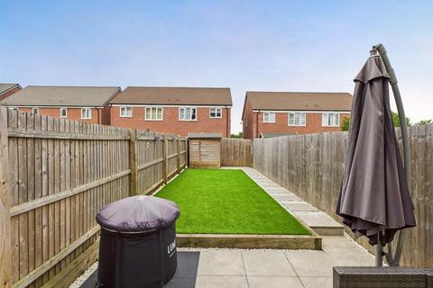 3 bedroom terraced house for sale, Atkyns Drive, Tuffley, Gloucester