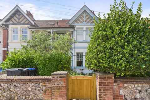 undefined, St. Georges Road, Worthing BN11 2DS