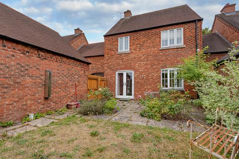 6 Stanham Close, Wombourne, Wolverhampton, WV5 9JL