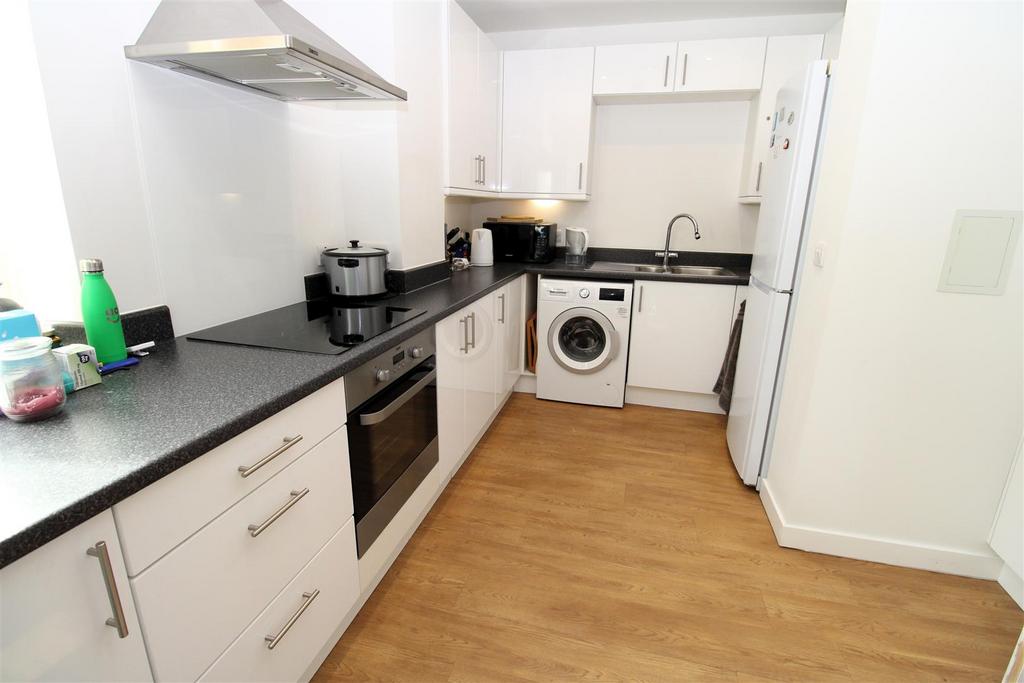 Kitchen.JPG