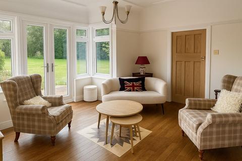 Woodhome Column Road, Wirral, CH48 1LQ