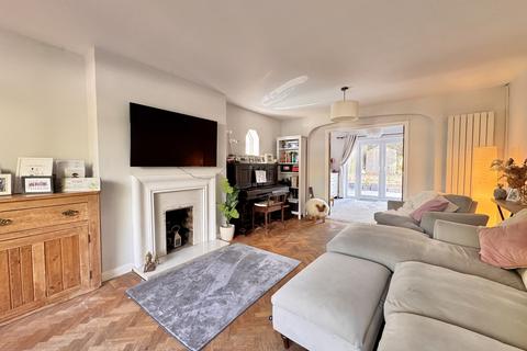 undefined, Lavernock Road, Penarth