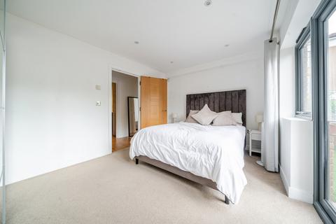 undefined, Masons Hill, Bromley