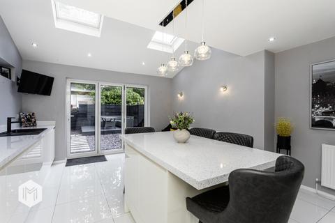 12 Stonebridge Close, Lostock, Bolton, BL6 4RA