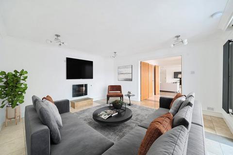 5 bedroom semi-detached house for sale, Church Street, Lower Sunbury, TW16