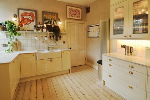 80 Drumlanrig Street, Thornhill, DG3 5LY