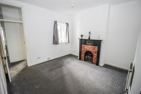 3 bedroom terraced house for sale, Fairfax Drive, Westcliff-On-Sea