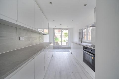 undefined, Stanley Street, Luton LU1