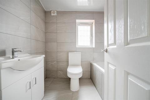 undefined, Stanley Street, Luton LU1
