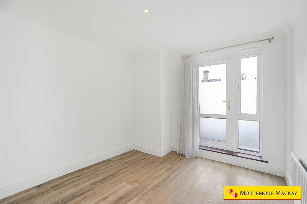 15 61556 watermarked.jpg