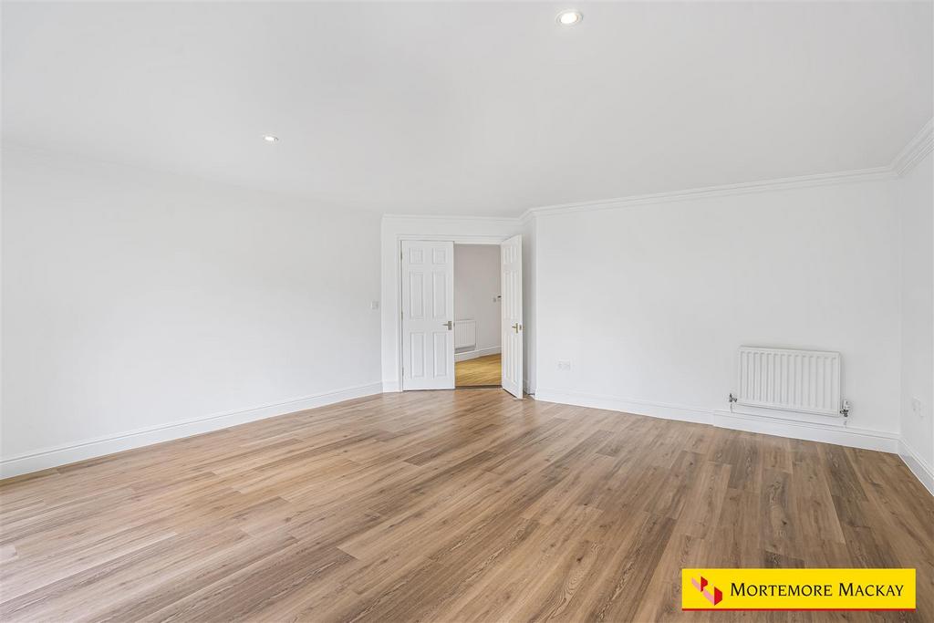 5 61556 watermarked.jpg