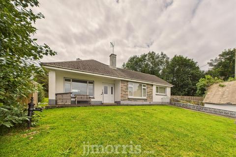3 bedroom detached bungalow for sale, Parc-yr-Efail, Pontiago, Pencaer, Goodwick