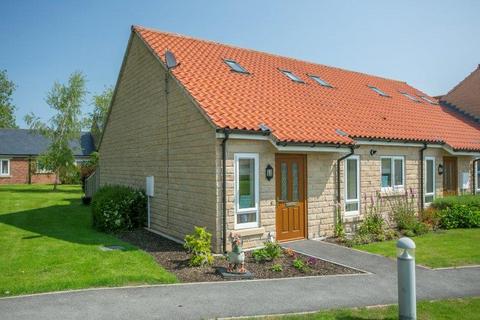 2 bedroom retirement property for sale, Bungalow 77, Mickle Hill, Pickering, YO18 7NB