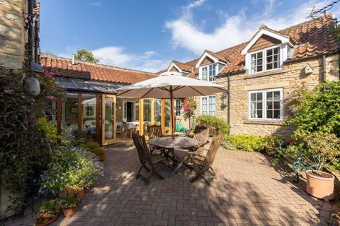 5 bedroom detached house for sale, Harrison