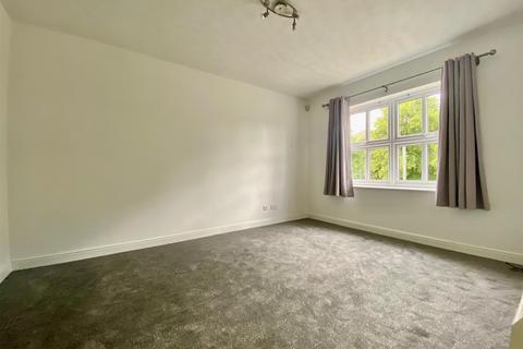 2 bedroom apartment for sale, Lavenham Court, Peterborough