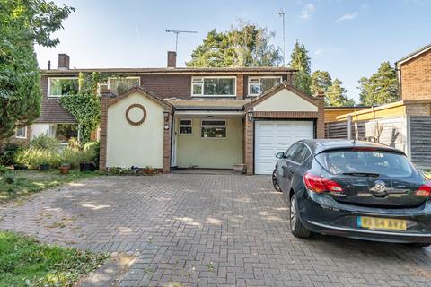 111 Chobham Road, Frimley, Camberley, GU16 8PT