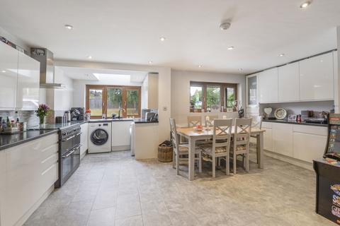 4 bedroom semi-detached house for sale, Lenside Drive, Bearsted, Maidstone, Kent, ME15 8UE