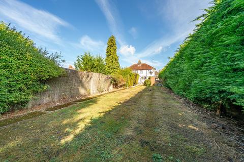 14 Cavendish Road, Markyate, St Albans, AL3 8PS