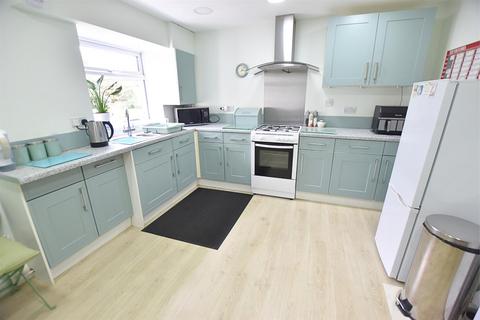 47 Bentley Street, Cleethorpes, DN35 8DL