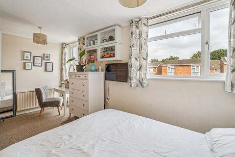 3 bedroom detached house for sale, The Gables, Aylesbury HP17