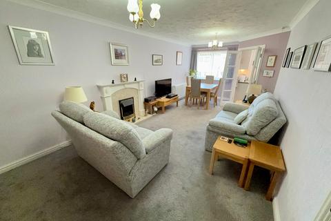 2 bedroom flat for sale, St Marychurch, Torquay