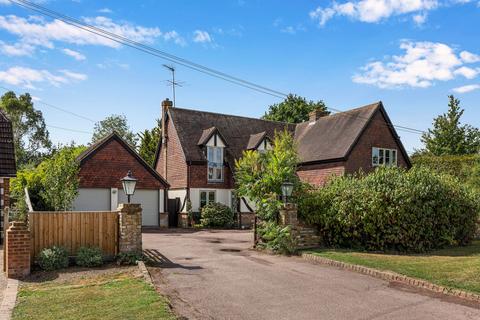 Barton House Crouch Lane, Winkfield, Windsor, SL4 4TL