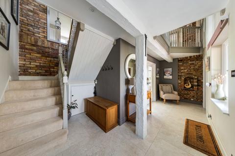 Barton House Crouch Lane, Winkfield, Windsor, SL4 4TL