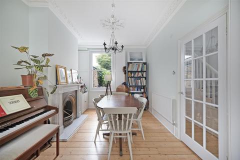 3 bedroom terraced house for sale, Antill Road, London