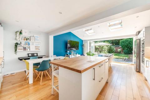 undefined, Bushey Heath, Bushey, Bushey Heath, WD23