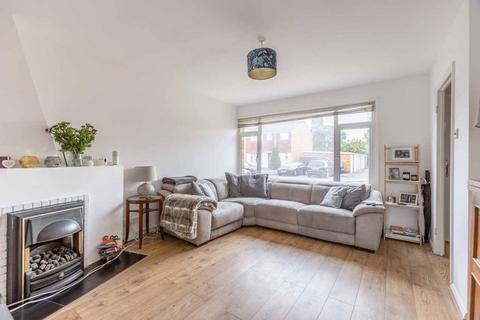 undefined, Norelands Drive, Burnham SL1