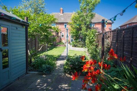 6 Goslipgate, Pickering, YO18 8DQ