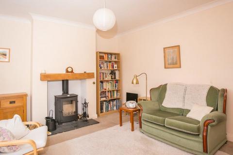 6 Goslipgate, Pickering, YO18 8DQ