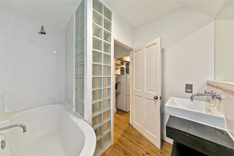 2 bedroom maisonette for sale, Kenley Road, St Margarets, Twickenham, TW1