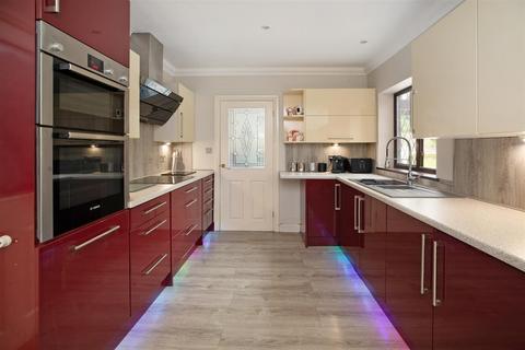 undefined, Abbotskerswell, Newton Abbot
