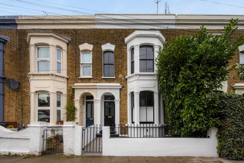147 Elderfield Road, London, E5 0AY