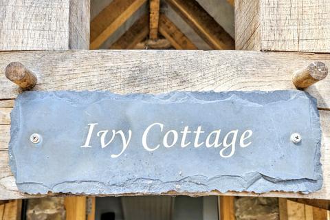 undefined, Cwm Head SY6