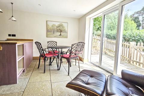 undefined, Cwm Head SY6