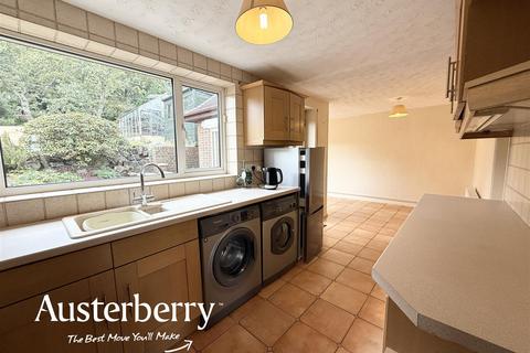 2 bedroom detached bungalow for sale, Weston Road, Stoke-On-Trent ST3