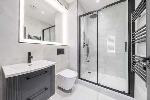 undefined, Chertsey, Surrey, KT16