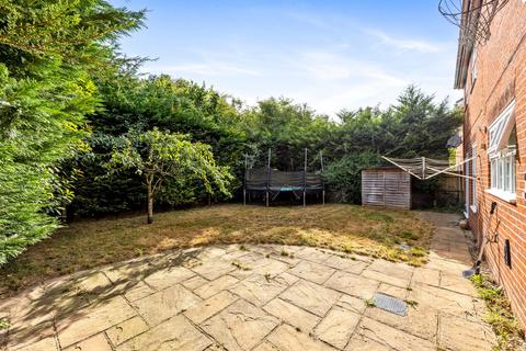 undefined, Abergavenny Gardens, Crawley RH10