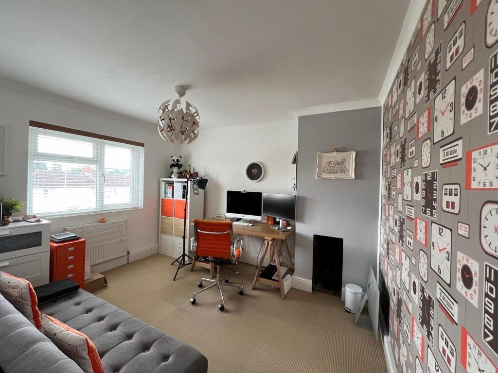 28 Second Av - bedroom 2.jpg