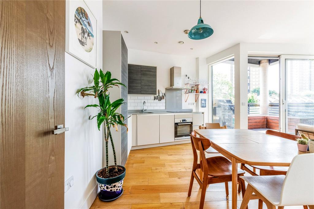 Reception/Kitchen