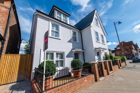 Shipbourne Road, Tonbridge