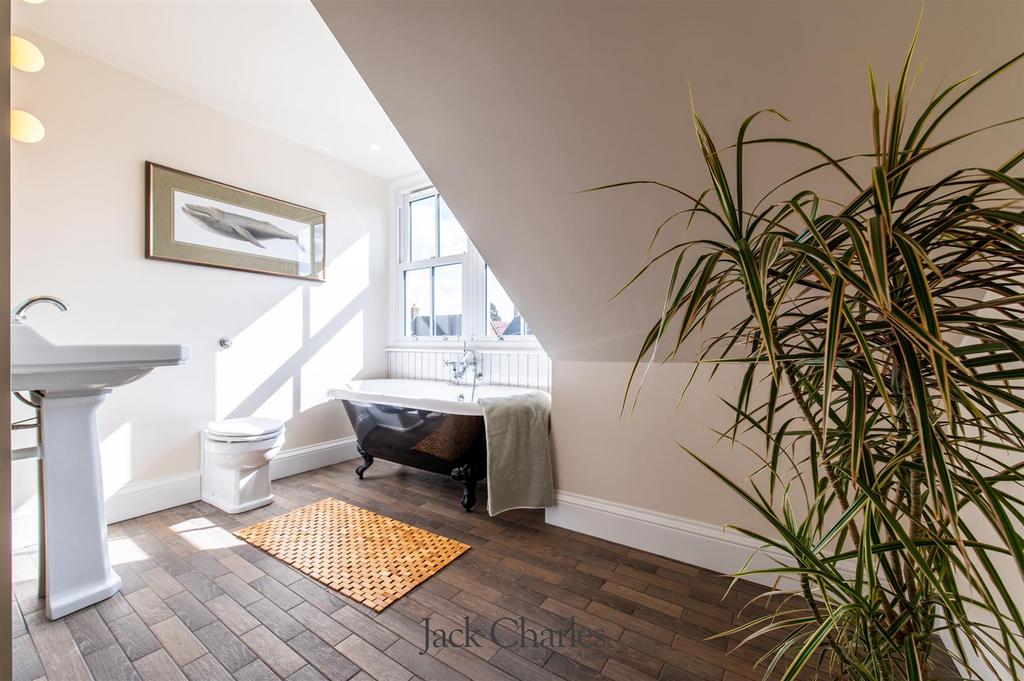 37 Shipbourne Road-28.jpg