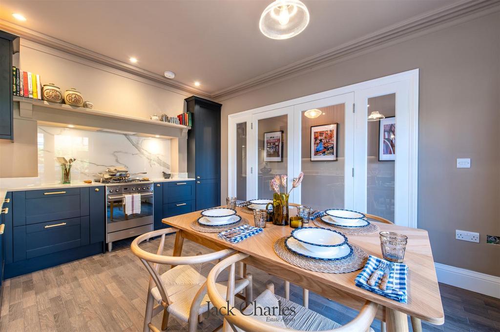 37 Shipbourne Road-02.jpg
