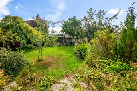undefined, Cotswold Close, Tredington, Shipston-on-Stour