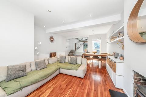undefined, Charlton Lane, Charlton, London, SE7