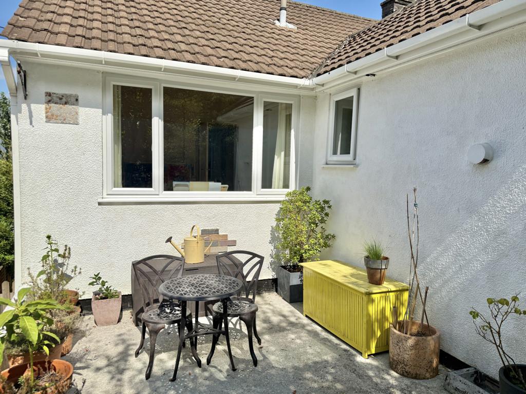 Courtyard at front