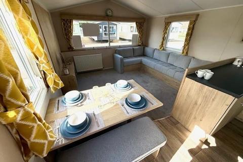 2 bedroom park home for sale, Dovercourt Holiday Park
